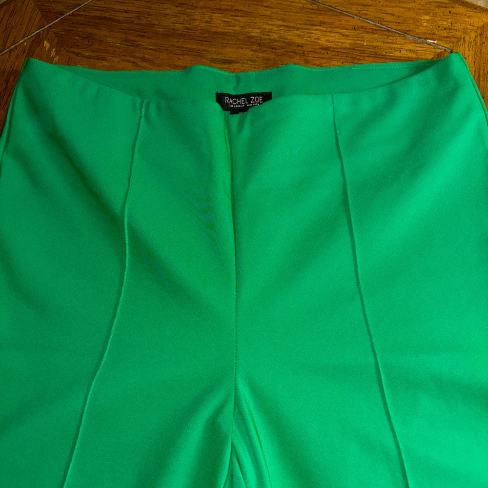 RACHEL ZOE CAPRI PANTS IN BRIGHT GREEN!!!SIZE 12 Stretch